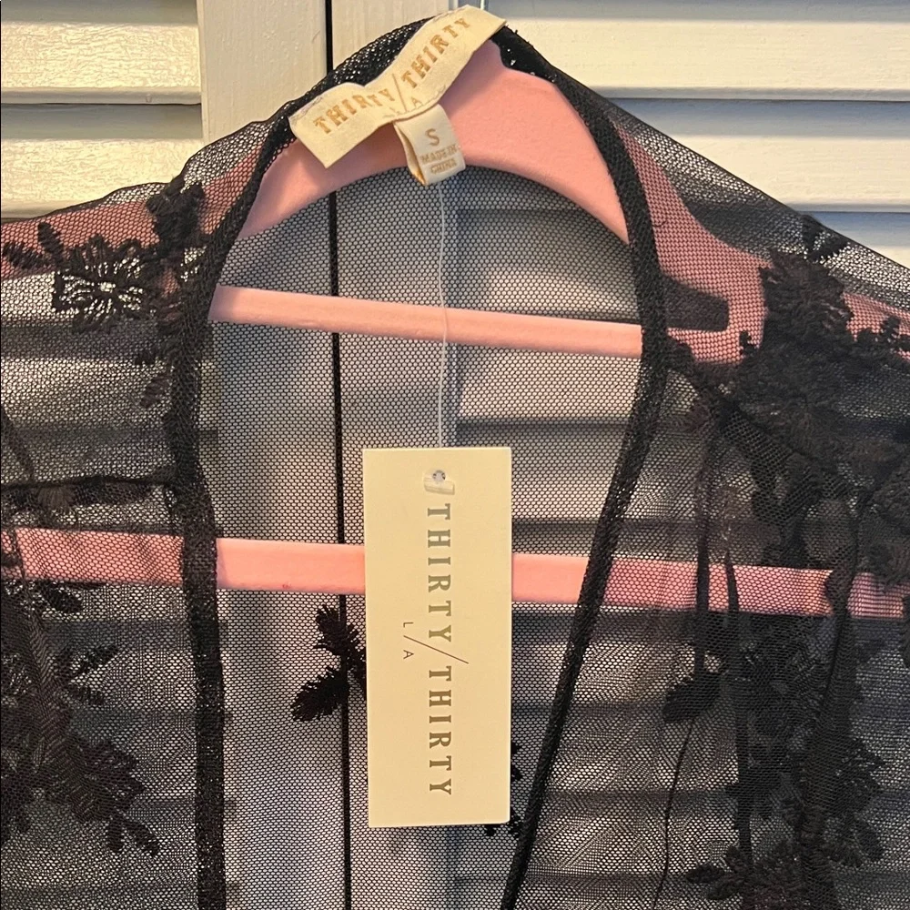 #1444** Black Sheer Lace Top - Picture 4 of 7